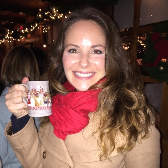 Meet your Posher, Lindsey - Picture 1 of 1